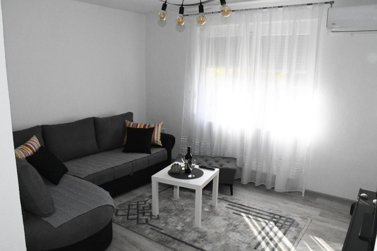 Apartment Sarajlic Prijedor Esterno foto